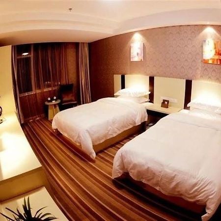Ronghe Holiday Hotel 十堰 外观 照片