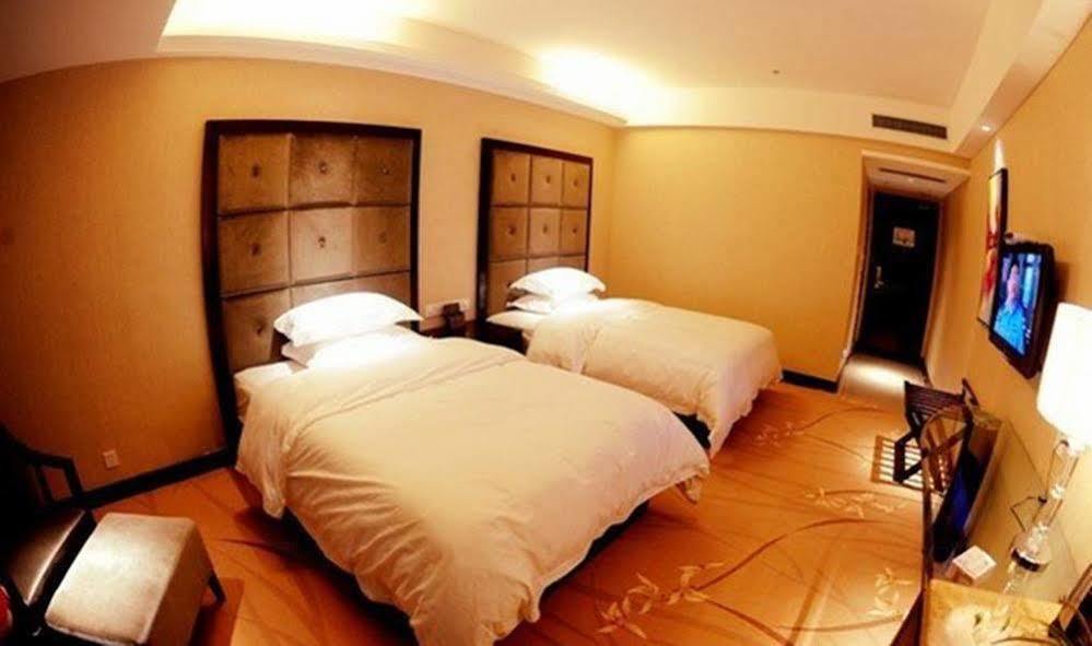 Ronghe Holiday Hotel 十堰 外观 照片
