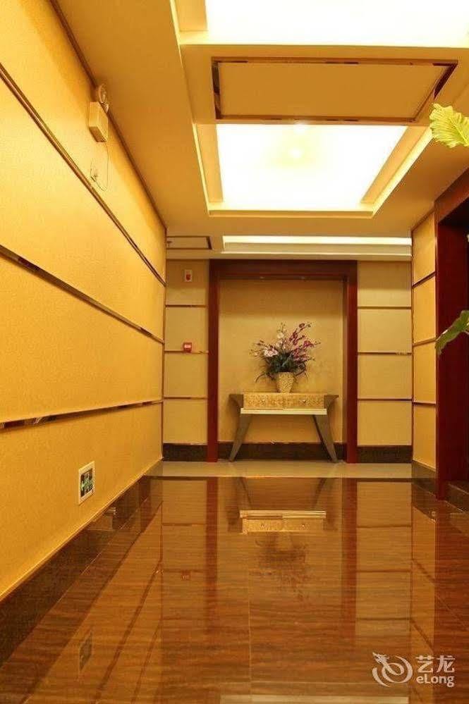Ronghe Holiday Hotel 十堰 外观 照片